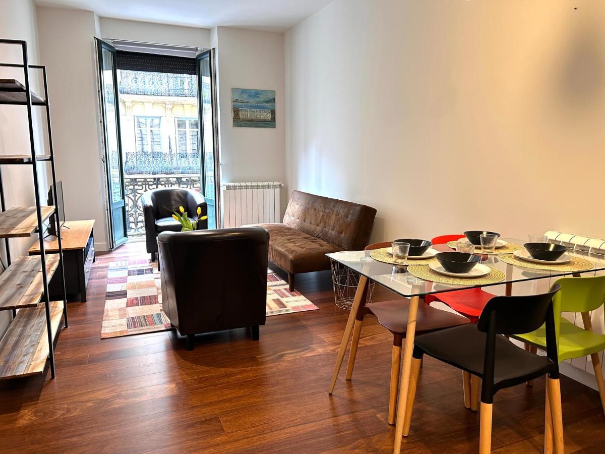 Larramendi City Center San Sebastian Ngoại thất bức ảnh